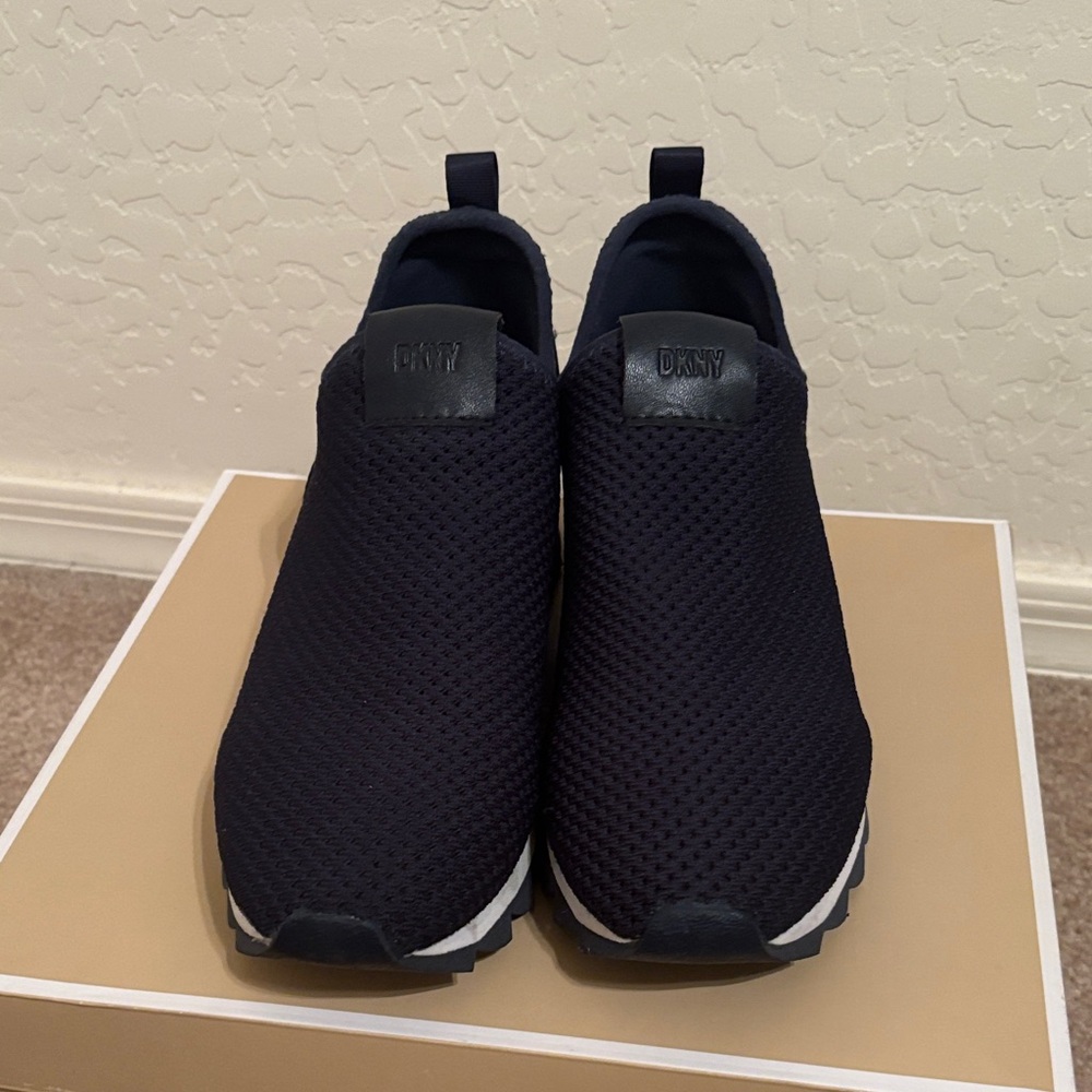 DKNY Men's Navy Mesh Slip-On Sneakers